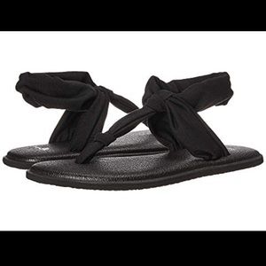 Sanuk Sandal